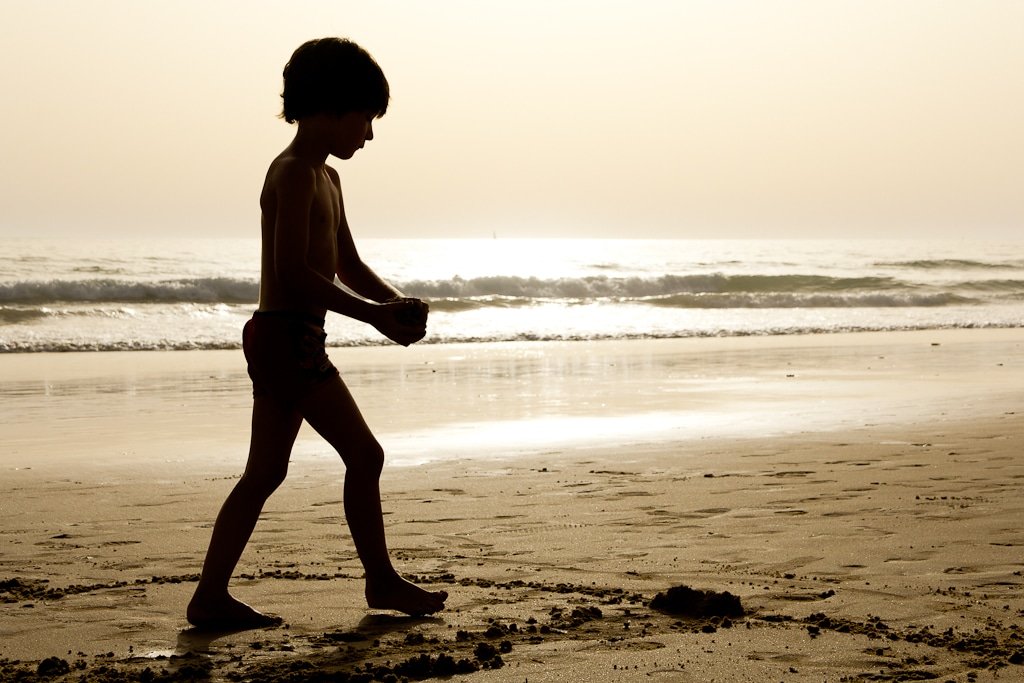 Kind op het strand